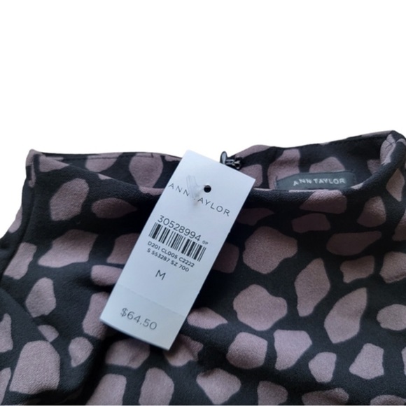NWT Ann Taylor Size M Long Sleeve Black/Purple Leopard Mock Neck - Picture 5 of 7